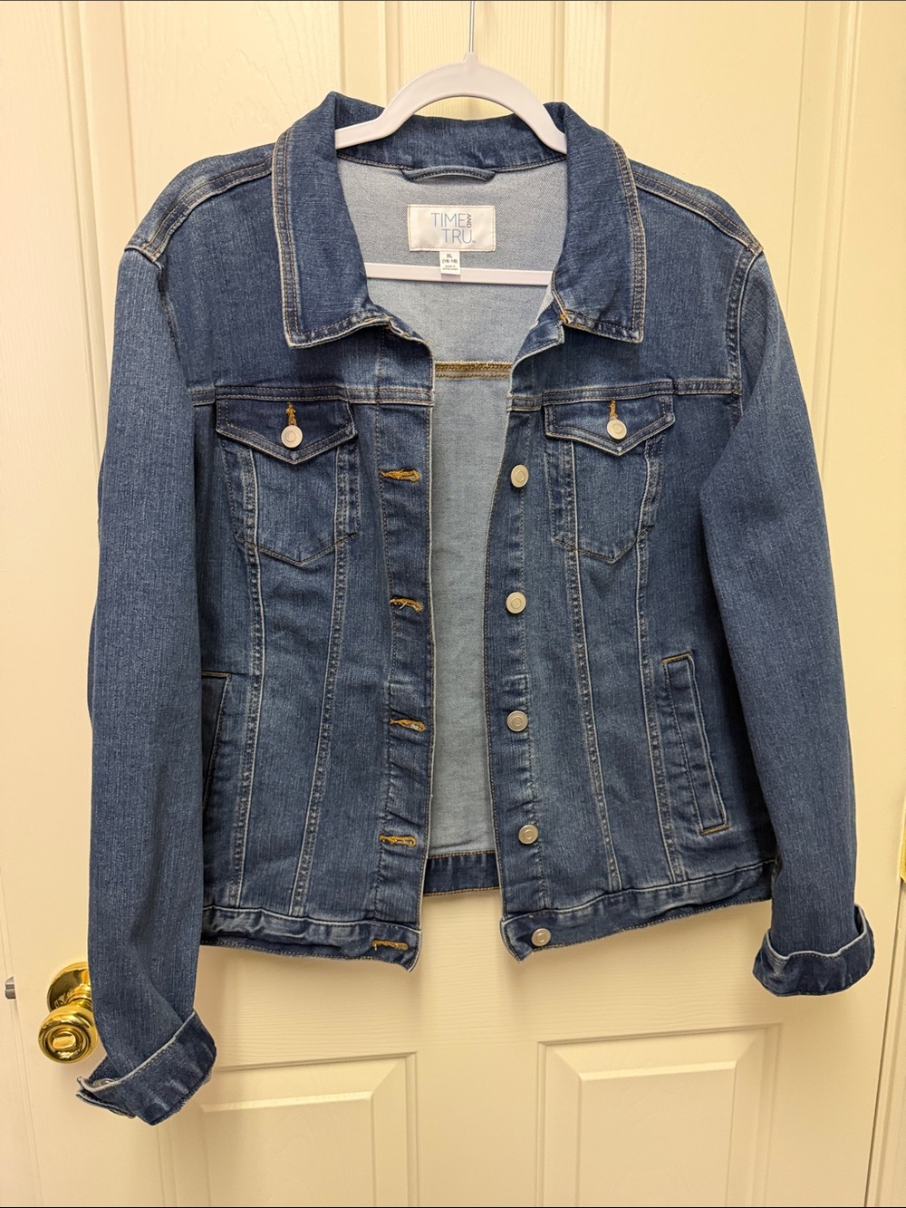 Time and Tru Medium Blue Denim Jacket with Button Front XL